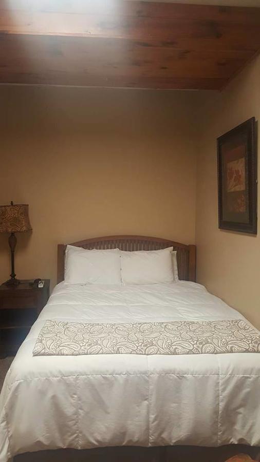 The Bradford Inn Towanda Екстер'єр фото